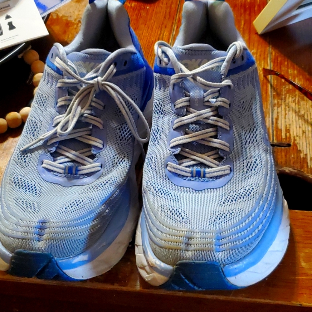 WOMENS HOKA ONE ONE